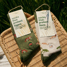 Load image into Gallery viewer, Socks that Protect Tigers - Small (Green Tigers)