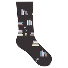 Load image into Gallery viewer, Socks that Give Books - Medium (Gray Bookshelves)