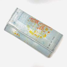 Load image into Gallery viewer, Bhramaputra Wallet - Milk