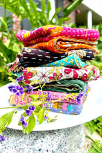 Load image into Gallery viewer, Kantha Cotton Napkins - Set of 4