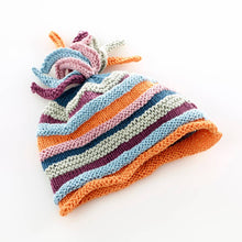 Load image into Gallery viewer, Organic Knit Baby Hat: 0-6 Months