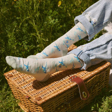 Load image into Gallery viewer, Socks that Protect Pollinators - Medium (Beige Hummingbirds)