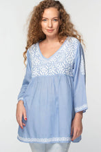 Load image into Gallery viewer, Ramani Embroidered Tops: White & Purple / S/M