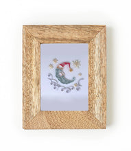 Load image into Gallery viewer, Bimala 2.5 x 3.5 Mini Quilling Card Frame