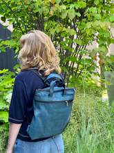 Load image into Gallery viewer, Impulse Backpack - Charcoal