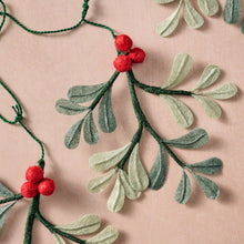 Load image into Gallery viewer, Ullasa Holly Silk Paper Garland