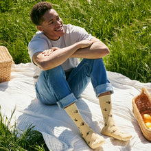 Load image into Gallery viewer, Socks that Protect Chimpanzees - Small