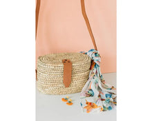 Load image into Gallery viewer, Hummingbird Scarf