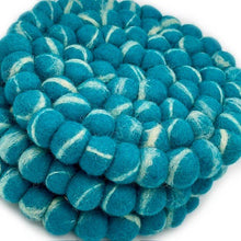 Load image into Gallery viewer, Blue Marble Felt Ball Trivet