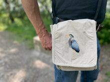 Load image into Gallery viewer, Great Blue Heron Field Bag
