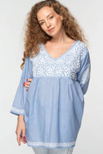 Load image into Gallery viewer, Ramani Embroidered Tops: White & Purple / S/M