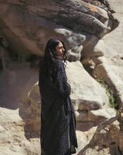 Load image into Gallery viewer, Abide Kimono - Classic Black