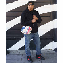 Load image into Gallery viewer, Mountain Small Messenger Bag