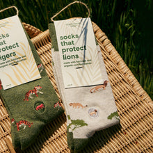 Load image into Gallery viewer, Socks that Protect Lions - Medium (Beige Lions)