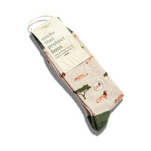 Load image into Gallery viewer, Socks that Protect Lions - Medium (Beige Lions)