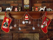 Load image into Gallery viewer, Snowflake Garland