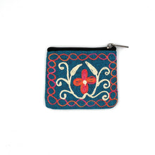 Load image into Gallery viewer, Embroidered Floral Coin Purse