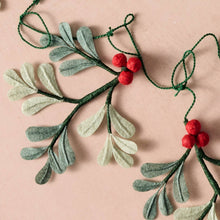Load image into Gallery viewer, Ullasa Holly Silk Paper Garland