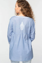 Load image into Gallery viewer, Ramani Embroidered Tops: White & Purple / S/M