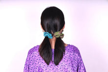 Load image into Gallery viewer, Sari Scrunchies