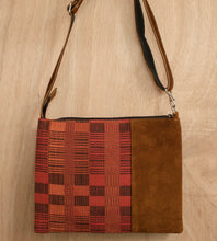 Load image into Gallery viewer, Woven Leather Crossbody Bag