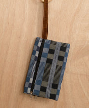 Load image into Gallery viewer, Woven Leather Clutch