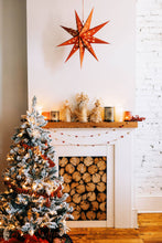 Load image into Gallery viewer, Snowy Star Garland
