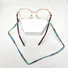 Load image into Gallery viewer, Woven Fabric Eyeglass Holder
