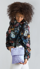 Load image into Gallery viewer, Hip Bag - Plum
