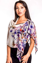 Load image into Gallery viewer, Aashi Wildflower Scarf
