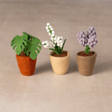 Load image into Gallery viewer, Felted Flower Pot - Leaves
