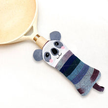 Load image into Gallery viewer, Koala Skillet Handle Holder
