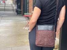 Load image into Gallery viewer, Vegan Recycled Inner Tube and Hemp Urban Crossbody Bag: Charcoal
