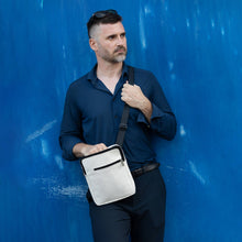 Load image into Gallery viewer, Upbag Crossbody - Black
