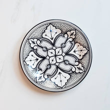 Load image into Gallery viewer, 8&quot; Hand painted Haqima Side Plate
