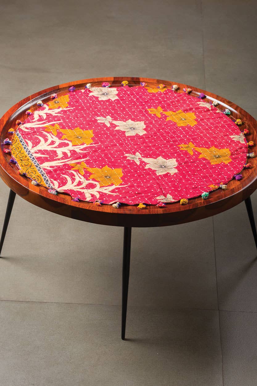 Round Kantha Table Cover 25