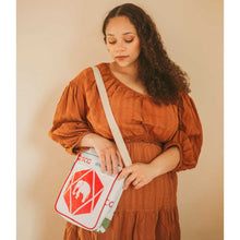 Load image into Gallery viewer, Diamond Elephant Crossbody Bag
