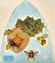 Load image into Gallery viewer, Bees Nightlight
