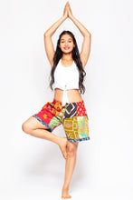 Load image into Gallery viewer, Cotton Kantha Shorts: L/XL
