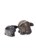 Load image into Gallery viewer, Small Swirly Soapstone Sheep
