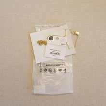Load image into Gallery viewer, Dainty Cat Necklace

