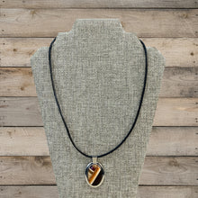 Load image into Gallery viewer, Taracea Wood &amp; Metal Pendant Necklace
