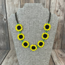 Load image into Gallery viewer, Sunflower Necklace
