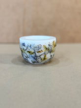 Load image into Gallery viewer, Small Alma Candle
