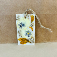 Load image into Gallery viewer, Hand-Pressed Flower Scented Soy Bars
