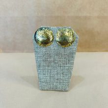 Load image into Gallery viewer, Jicara Metal Etched Circle Post Earrings
