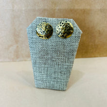Load image into Gallery viewer, Jicara Metal Etched Circle Post Earrings
