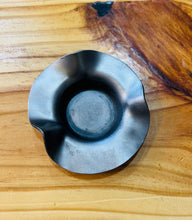 Load image into Gallery viewer, Metal Tea Light Holders
