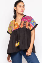 Load image into Gallery viewer, Cotton Kantha Tunic Top
