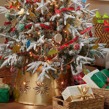 Load image into Gallery viewer, Golden Bell Garland
